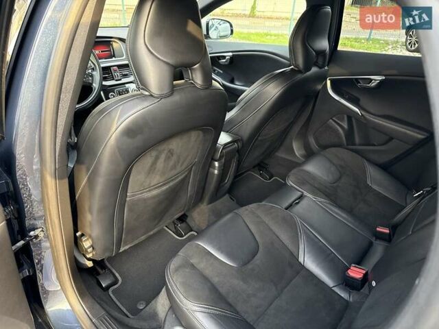 Синій Вольво V40, об'ємом двигуна 1.6 л та пробігом 220 тис. км за 10750 $, фото 36 на Automoto.ua