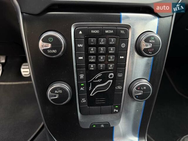 Синій Вольво V40, об'ємом двигуна 1.6 л та пробігом 220 тис. км за 10750 $, фото 52 на Automoto.ua