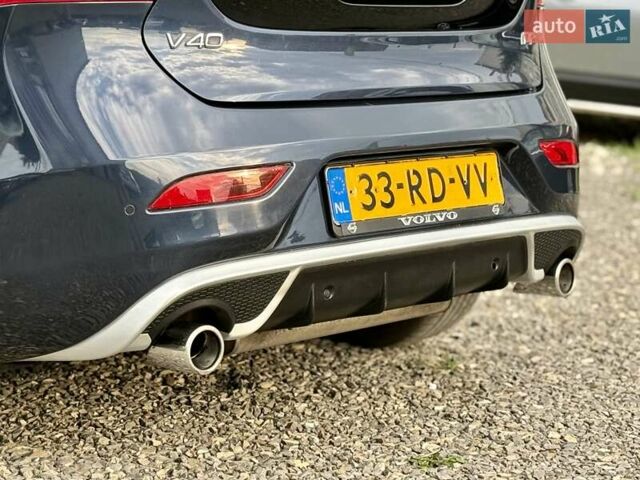 Синій Вольво V40, об'ємом двигуна 1.6 л та пробігом 220 тис. км за 10750 $, фото 22 на Automoto.ua