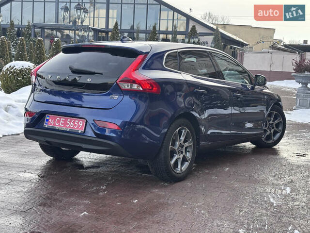 Синій Вольво V40, об'ємом двигуна 1.6 л та пробігом 196 тис. км за 11700 $, фото 63 на Automoto.ua