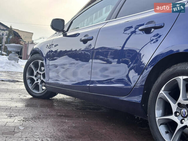 Синій Вольво V40, об'ємом двигуна 1.6 л та пробігом 196 тис. км за 11700 $, фото 57 на Automoto.ua