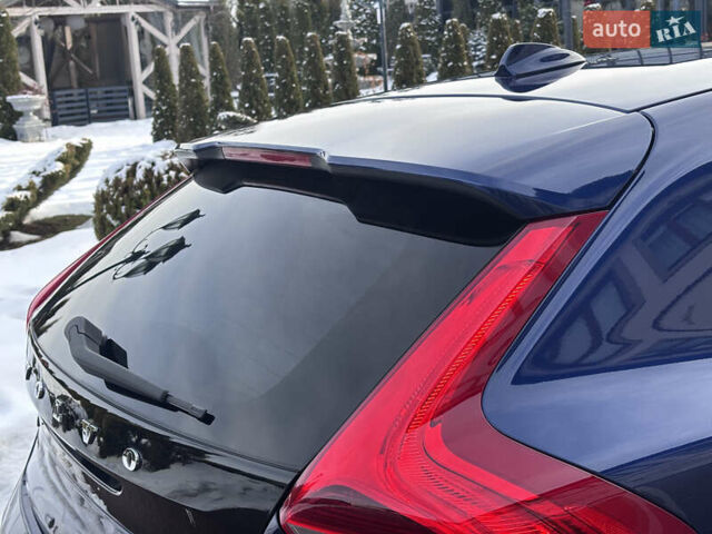 Синій Вольво V40, об'ємом двигуна 1.6 л та пробігом 196 тис. км за 11700 $, фото 70 на Automoto.ua