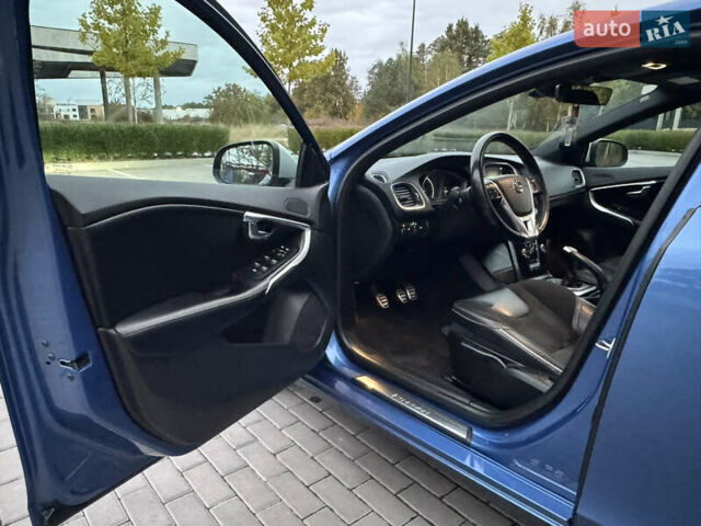 Синий Вольво В40, объемом двигателя 1.97 л и пробегом 194 тыс. км за 13799 $, фото 38 на Automoto.ua