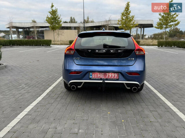 Синий Вольво В40, объемом двигателя 1.97 л и пробегом 194 тыс. км за 13799 $, фото 10 на Automoto.ua