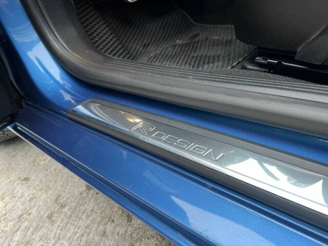 Синій Вольво V40, об'ємом двигуна 2 л та пробігом 283 тис. км за 8500 $, фото 17 на Automoto.ua