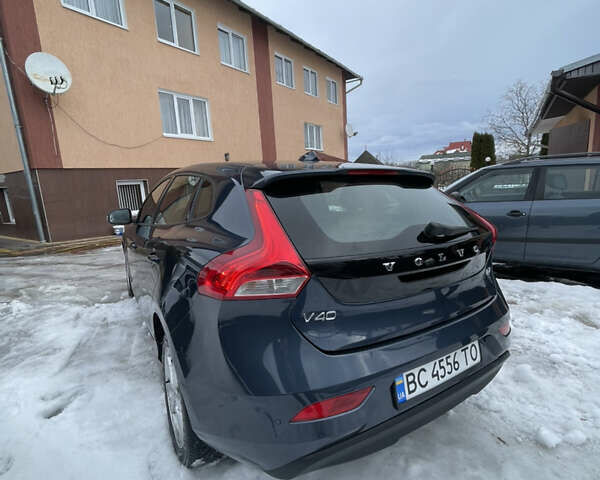 Синій Вольво V40, об'ємом двигуна 1.97 л та пробігом 272 тис. км за 12400 $, фото 12 на Automoto.ua