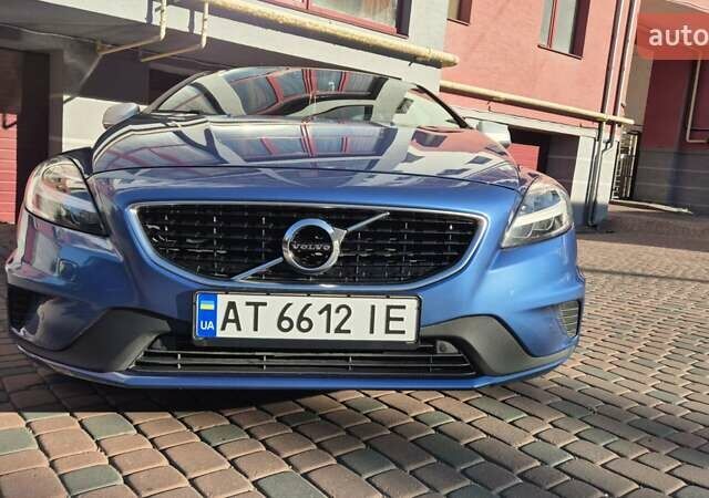 Синий Вольво В40, объемом двигателя 2 л и пробегом 282 тыс. км за 14500 $, фото 10 на Automoto.ua