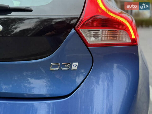 Синий Вольво В40, объемом двигателя 1.97 л и пробегом 194 тыс. км за 13799 $, фото 20 на Automoto.ua
