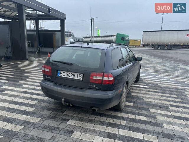 Синий Вольво В40, объемом двигателя 1.83 л и пробегом 415 тыс. км за 3100 $, фото 5 на Automoto.ua