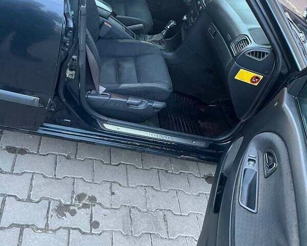 Синий Вольво В40, объемом двигателя 1.8 л и пробегом 250 тыс. км за 2700 $, фото 9 на Automoto.ua