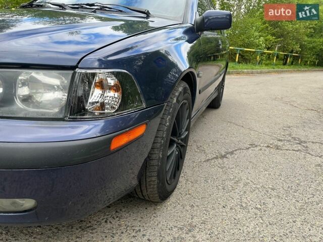 Синій Вольво V40, об'ємом двигуна 1.95 л та пробігом 469 тис. км за 3200 $, фото 10 на Automoto.ua