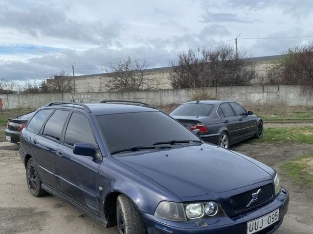 Синій Вольво V40, об'ємом двигуна 0 л та пробігом 280 тис. км за 1450 $, фото 8 на Automoto.ua