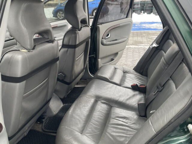 Зелений Вольво V40, об'ємом двигуна 1.78 л та пробігом 330 тис. км за 2550 $, фото 17 на Automoto.ua