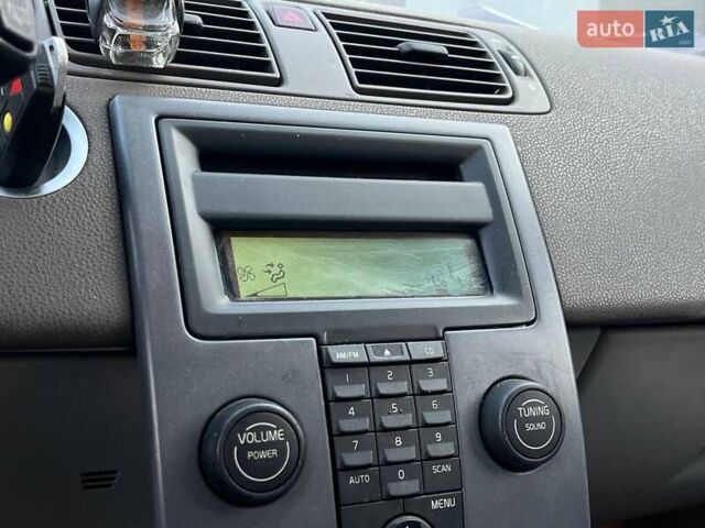 Вольво В50 2006 в Львове на Automoto.ua Белый Вольво В50, объемом двигателя 1.8 л и пробегом 299 тыс. км за 5790 $, фото 19 на Automoto.ua