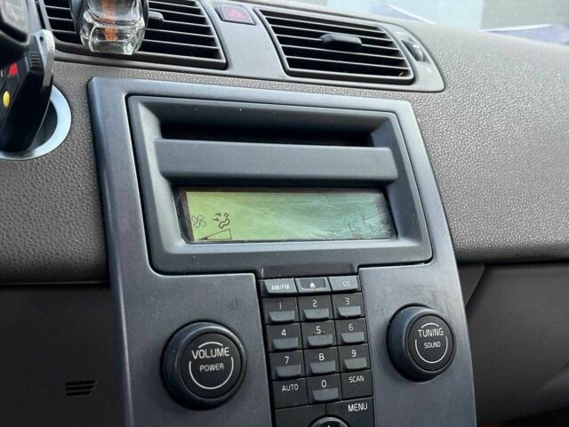 Білий Вольво V50, об'ємом двигуна 1.8 л та пробігом 299 тис. км за 5790 $, фото 17 на Automoto.ua