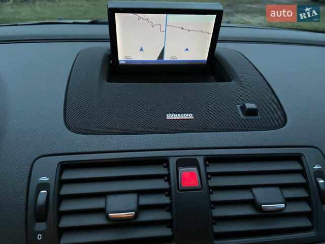 Белый Вольво В50, объемом двигателя 2 л и пробегом 235 тыс. км за 8600 $, фото 15 на Automoto.ua