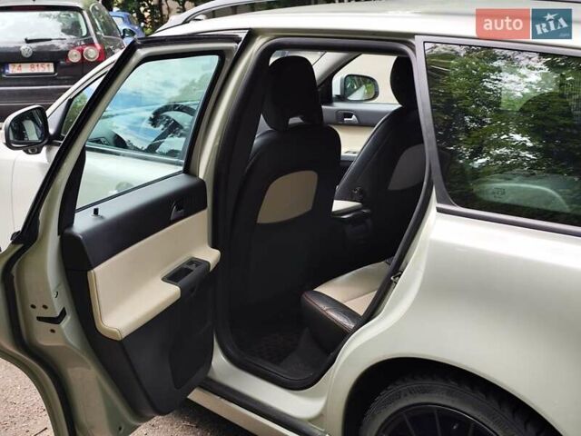 Белый Вольво В50, объемом двигателя 1.6 л и пробегом 225 тыс. км за 7400 $, фото 26 на Automoto.ua