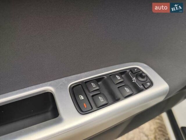 Белый Вольво В50, объемом двигателя 1.56 л и пробегом 273 тыс. км за 7999 $, фото 19 на Automoto.ua