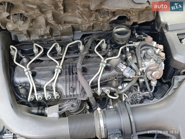 Білий Вольво V50, об'ємом двигуна 2 л та пробігом 271 тис. км за 8900 $, фото 60 на Automoto.ua