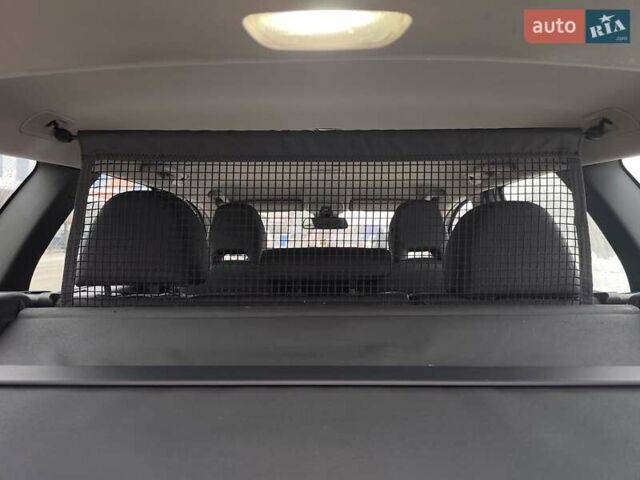 Белый Вольво В50, объемом двигателя 1.56 л и пробегом 273 тыс. км за 7999 $, фото 17 на Automoto.ua