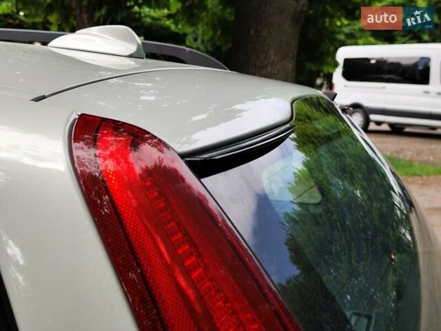 Белый Вольво В50, объемом двигателя 1.6 л и пробегом 225 тыс. км за 7400 $, фото 9 на Automoto.ua