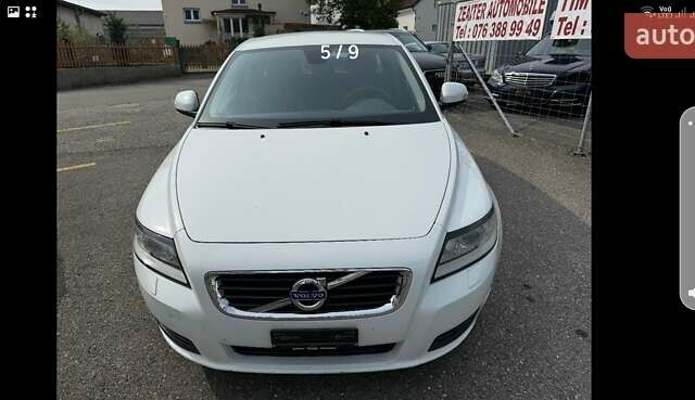 Белый Вольво В50, объемом двигателя 1.56 л и пробегом 178 тыс. км за 7979 $, фото 27 на Automoto.ua
