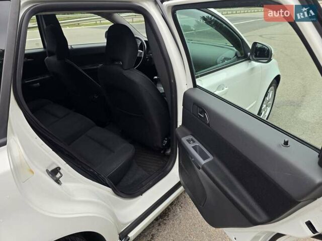 Белый Вольво В50, объемом двигателя 1.6 л и пробегом 224 тыс. км за 7999 $, фото 34 на Automoto.ua