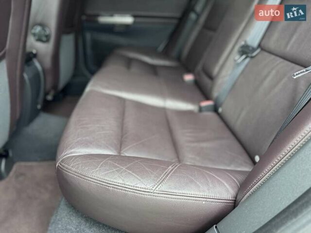 Білий Вольво V50, об'ємом двигуна 1.6 л та пробігом 240 тис. км за 9800 $, фото 26 на Automoto.ua