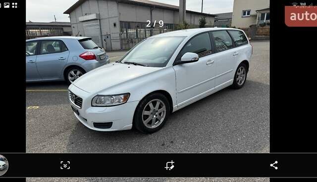 Белый Вольво В50, объемом двигателя 1.56 л и пробегом 178 тыс. км за 7979 $, фото 29 на Automoto.ua