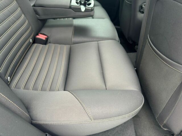 Білий Вольво V50, об'ємом двигуна 2 л та пробігом 235 тис. км за 10999 $, фото 17 на Automoto.ua