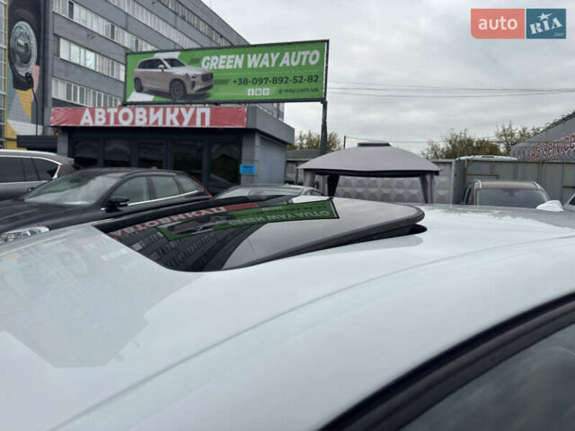 Белый Вольво В50, объемом двигателя 2 л и пробегом 235 тыс. км за 11300 $, фото 56 на Automoto.ua