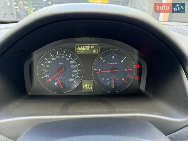 Білий Вольво V50, об'ємом двигуна 1.6 л та пробігом 225 тис. км за 8750 $, фото 30 на Automoto.ua