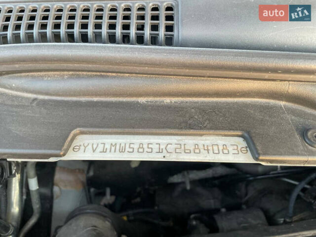 Білий Вольво V50, об'ємом двигуна 0 л та пробігом 293 тис. км за 9999 $, фото 33 на Automoto.ua