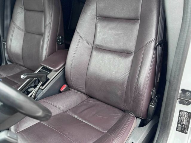 Білий Вольво V50, об'ємом двигуна 1.6 л та пробігом 240 тис. км за 9800 $, фото 16 на Automoto.ua