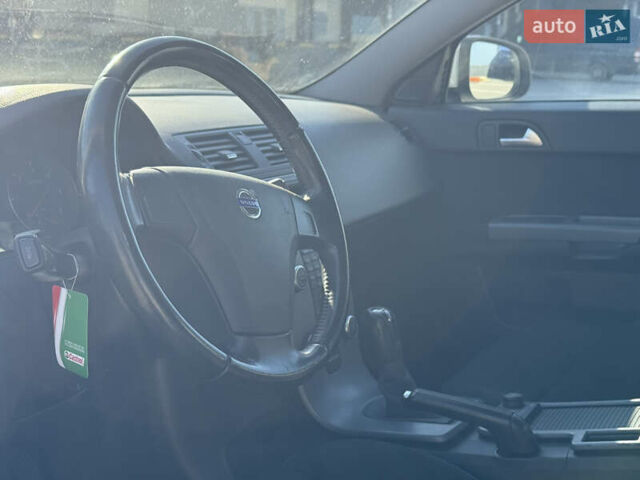 Білий Вольво V50, об'ємом двигуна 1.6 л та пробігом 178 тис. км за 7999 $, фото 26 на Automoto.ua