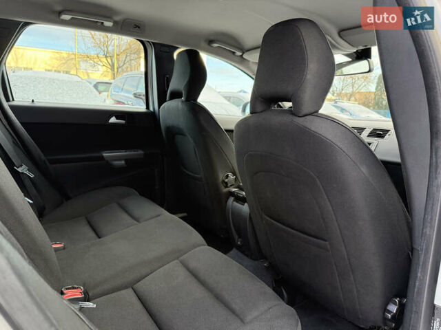 Белый Вольво В50, объемом двигателя 1.6 л и пробегом 178 тыс. км за 7999 $, фото 38 на Automoto.ua