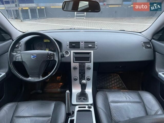 Білий Вольво V50, об'ємом двигуна 1.6 л та пробігом 191 тис. км за 7650 $, фото 9 на Automoto.ua