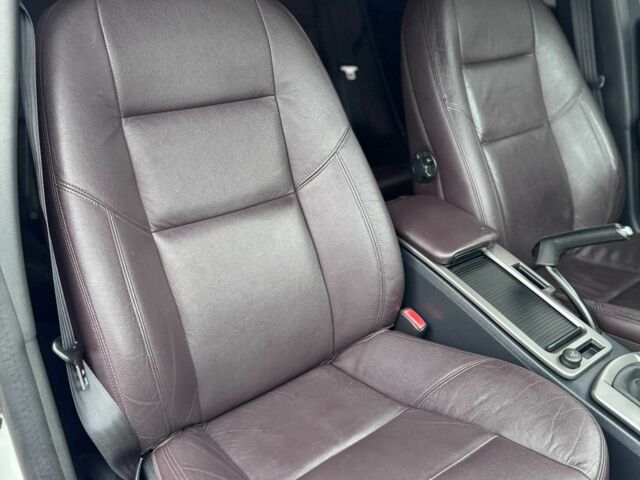 Білий Вольво V50, об'ємом двигуна 1.6 л та пробігом 240 тис. км за 9800 $, фото 19 на Automoto.ua