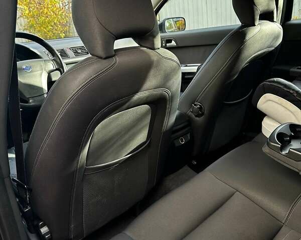 Чорний Вольво V50, об'ємом двигуна 1.8 л та пробігом 227 тис. км за 5899 $, фото 21 на Automoto.ua