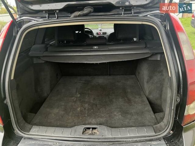Чорний Вольво V50, об'ємом двигуна 2 л та пробігом 400 тис. км за 4200 $, фото 11 на Automoto.ua