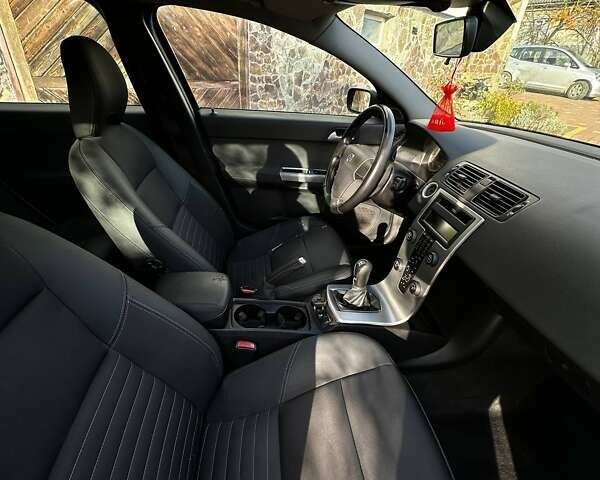 Чорний Вольво V50, об'ємом двигуна 1.8 л та пробігом 227 тис. км за 5899 $, фото 15 на Automoto.ua
