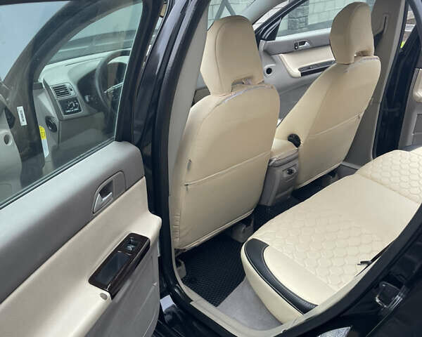 Черный Вольво В50, объемом двигателя 2 л и пробегом 245 тыс. км за 4450 $, фото 13 на Automoto.ua