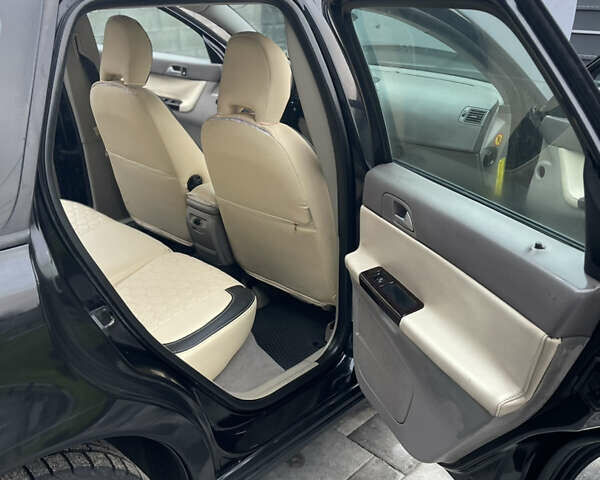 Черный Вольво В50, объемом двигателя 2 л и пробегом 245 тыс. км за 4450 $, фото 11 на Automoto.ua