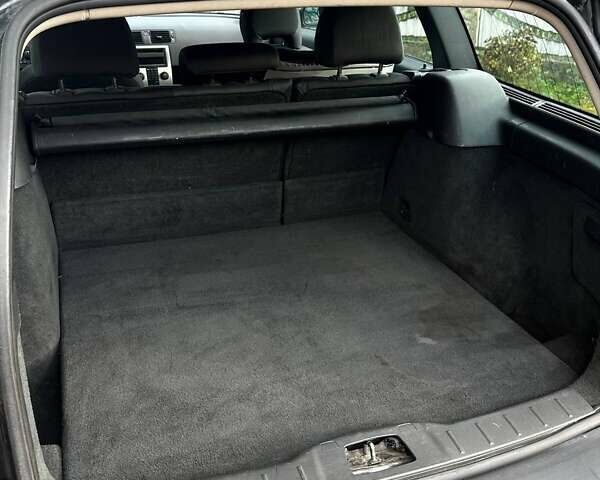 Чорний Вольво V50, об'ємом двигуна 1.8 л та пробігом 227 тис. км за 5899 $, фото 27 на Automoto.ua