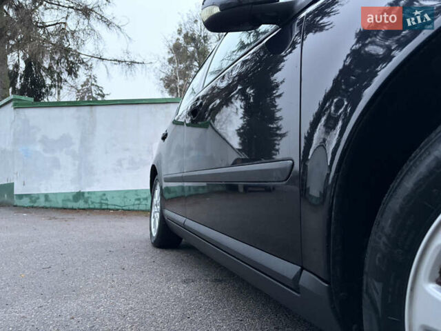 Чорний Вольво V50, об'ємом двигуна 1.8 л та пробігом 243 тис. км за 5490 $, фото 30 на Automoto.ua