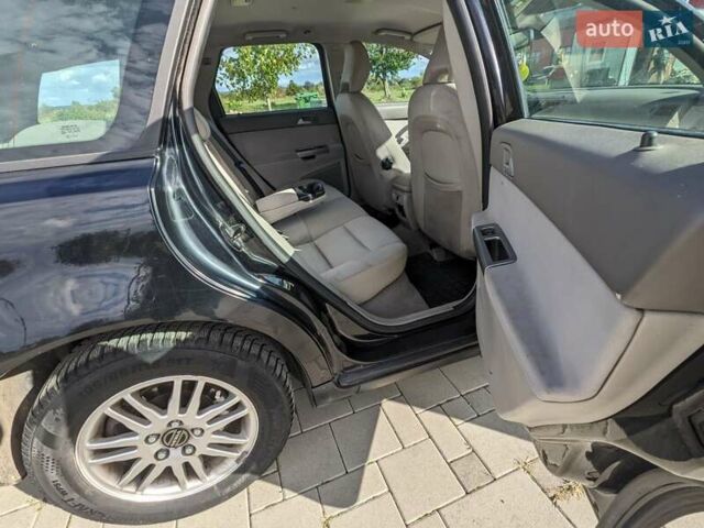 Черный Вольво В50, объемом двигателя 1.6 л и пробегом 305 тыс. км за 2750 $, фото 8 на Automoto.ua