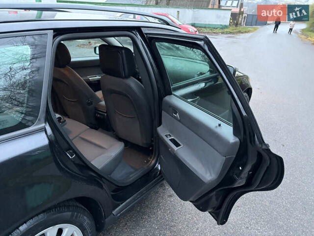 Чорний Вольво V50, об'ємом двигуна 1.8 л та пробігом 243 тис. км за 5490 $, фото 13 на Automoto.ua