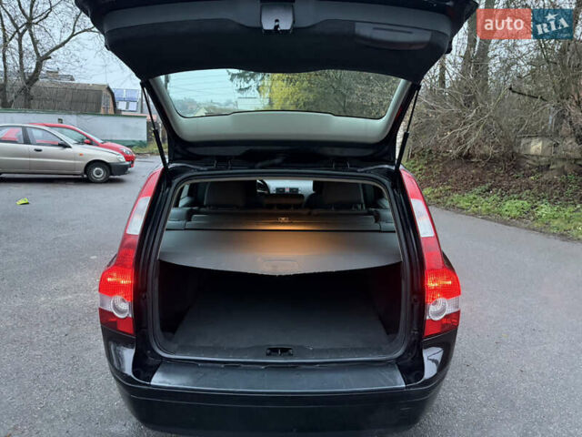 Чорний Вольво V50, об'ємом двигуна 1.8 л та пробігом 243 тис. км за 5490 $, фото 21 на Automoto.ua