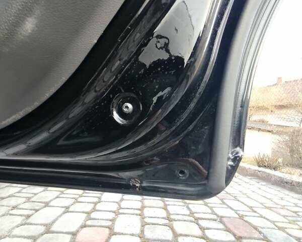 Черный Вольво В50, объемом двигателя 2 л и пробегом 290 тыс. км за 4800 $, фото 9 на Automoto.ua