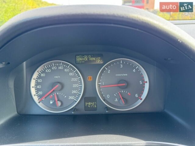 Черный Вольво В50, объемом двигателя 1.6 л и пробегом 348 тыс. км за 5300 $, фото 27 на Automoto.ua